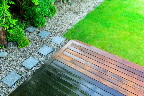 Best Animal Enclosure Cleaning  in Wallingford Center, CT